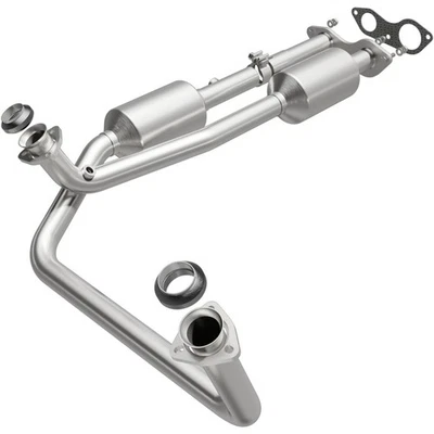 Catalytic Converter For 1996 Chevrolet Tahoe 5.7L V8 GAS OHV - Image 1 of 4