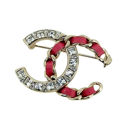 Broche de cuero rosa estrás logotipo Chanel CC B18K con caja #22-1 Foto 1 de 4