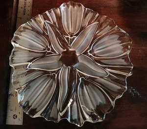 Mikasa Satin Tulip Scalloped Glass Serving Tray With Pedestal German Frosted 9in - Picture 1 of 1