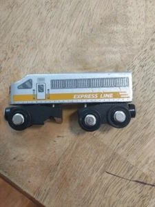 Maison Battat Express Line Wooden Magnetic Train Engine Toy Silver & Yellow 2014 - Picture 1 of 5