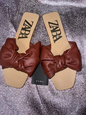 Sandalias Zara Slide Cuero Óxido Lazo Punta Cuadrada Plana Talla 35 EURO Foto 1 de 4