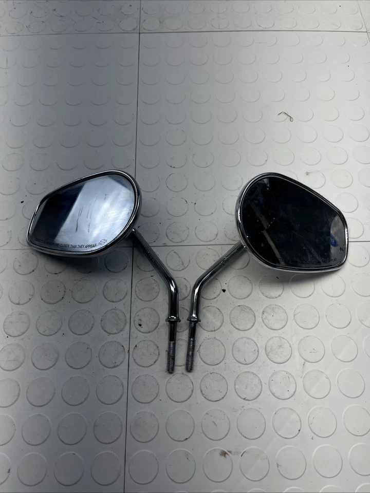 Harley Heritage Softail Classic 2005 FLSTCI espejo retrovisor izquierdo e izquierdo OEM Foto 1 de 4