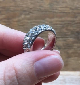Stunning Rhinestone Band Dress Ring/Clear/Statement/Cocktail/Chunky/Statement - Picture 1 of 4