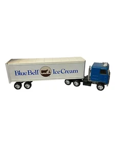 Vtg ERTL BLUE BELL Ice Cream Semi Tractor Trailer Truck Diecast 1/32 18" - Picture 1 of 6