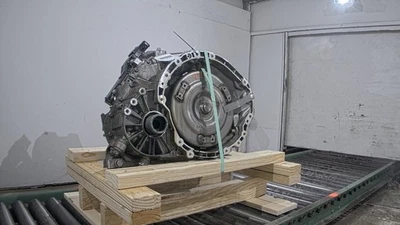 Conjunto de transmisión automática usado se adapta a: Jeep Cherokee AT 2014 3,2 L AWD único Foto 1 de 4