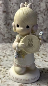 Precious Moments Birds Of A Feather Collect Together 1981 Charter Member E-0106 - Picture 1 of 4