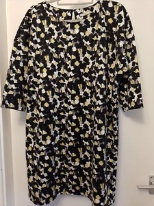 Womens ,Tu Size 18 , Geometric Pattern Dress - Picture 1 of 3