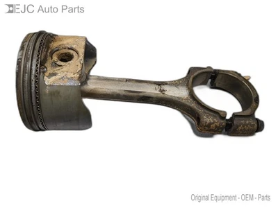 Piston and Connecting Rod Standard From 2001 Chevrolet Silverado 1500  5.3 - Image 1 of 4