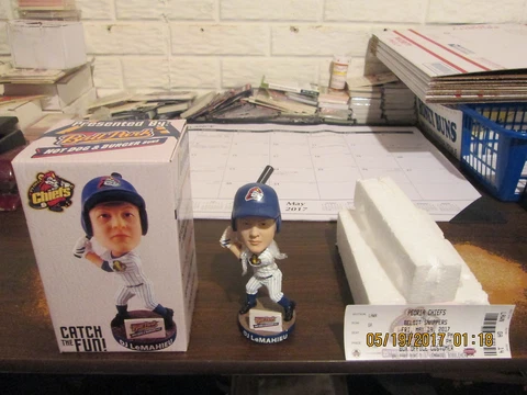 Midwest League Peoria Chiefs SGA NIB 2017 #9 DJ LeMahieu Baseball Bobblehead Cover