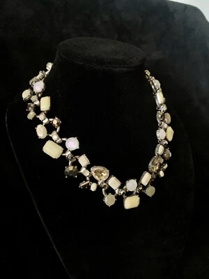 Zara 签名声明项链灰色奶油色白色厚银色可调节 — 第 1/4 张图片