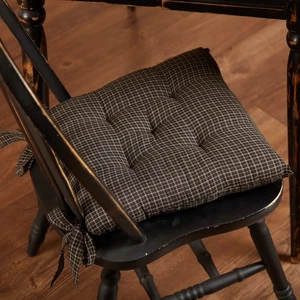 Primitive 14 in Plaid Chair Pad Black Kettle Tie Kitchen Table Decor VHC Brands - Picture 1 of 5