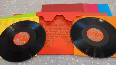 Bjork Volta UK Original 2007 2x Vinyl LP Limited Edition - Image 1 of 4