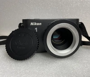 📷 Nikon 1 J1 Mirrorless Camera Body + M42 to Nikon 1 Adapter + Battery - Tested - Picture 1 of 16