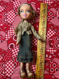 Muñeca Bratz, (?) Usado, 2001. (¿Cabello recortado?) - Imagen 1 de 6