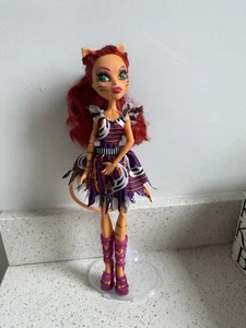 Monster High Freak Du Chic Toralei Stripe Puppe - Mattel - mit MH Ständer - Bild 1 von 3