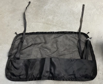 Red de carga original Volvo 31455488 para 2014-2018 V60/V60 Cross Country Foto 1 de 4