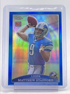 MATTHEW STAFFORD 2009 TOPPS CHROME ROOKIE BLUE REFRACTOR RC Q2756 - Image 1 of 2