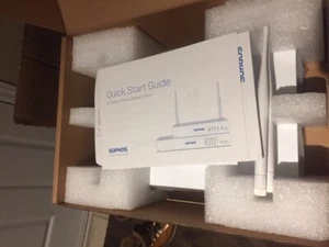 Sophos SG 125W rev.3 Wireless UTM Network Security Appliance BRANDNEW - Picture 1 of 4