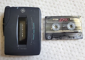 Vintage GE Variable Speed Cassette Voice Recorder Built-In Mic 3-5362A TESTED - Picture 1 of 7