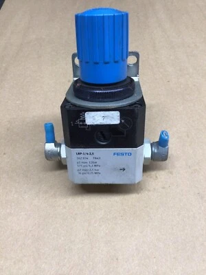Regulador de presión de precisión manual FESTO LRP-1/4-2,5 (162834) #4020J114 Foto 1 de 4