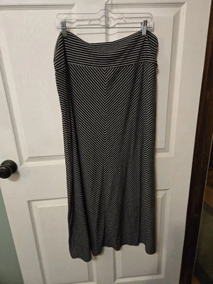 Женская юбка макси Faded Glory в черно-белую полоску размер XXL 20 эластичная - Изображение 1 из 2