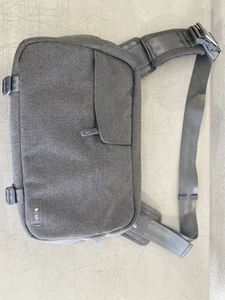 Used Incase Ari Marcopoulos CL58033 Grey Camera Bag - Photo 1/11