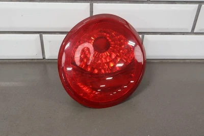 Оригинальный б/у задний фонарь для правостороннего пассажира 03–06 Chevy SSR RH - Изображение 1 из 4