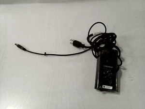 Dell 90w AC Adapter, 100-240V - 50-60Hz - Picture 1 of 5