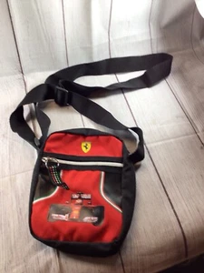 Ferrari Umhängetasche Scuderia rot schwarz - Bild 1 von 16