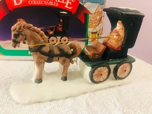 Christmas village accessory NOMA Dickensville Carriage & Horse MAX3816 - Picture 1 of 9