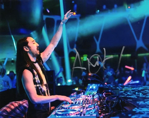 DJ Steve Aoki Signed 8x10 Photo COA Cover