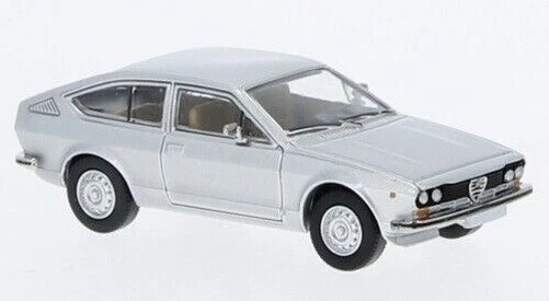 Brekina PCX870425 - 1/87 Alfa Romeo Alfetta Gt, Argento, 1974 - Nuovo - Immagine 1 di 1