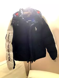 Neu mit Etikett Polo Ralph Lauren Big Pony Daunenjacke mit Kapuzenjacke Größe M - Bild 1 von 9