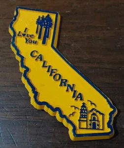 Imán de refrigerador con forma de estado de California vintage recuerdo amarillo te amo - Imagen 1 de 2