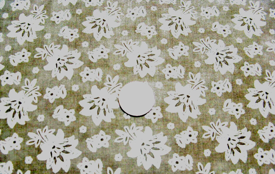 MODA FABRICS #44264 15 CRANBERRIES & CREAM  SMALL FLORAL BTY - Image 1 of 1