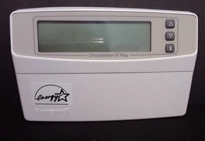 Honeywell Chronotherm IV Plus T8601D Programable Thermostat Energy Star - Picture 1 of 6