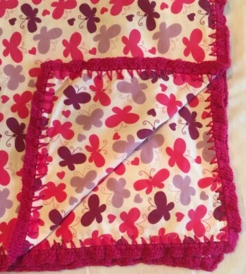 Girls Flannel “Butterfly’s” Blanket w Crocheted Fuchsia Border 44 X 37 2-sided - Image 1 of 4