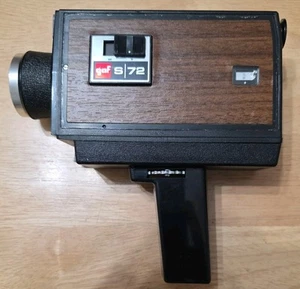 GAF S 72 Super 8 Movie Camera Black Wood Grain Display Or Parts - Picture 1 of 6