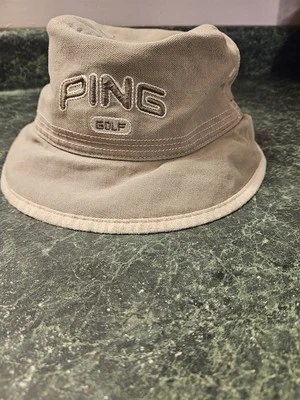 Sombrero de cubo de golf Ping de algodón OSFA usado en excelente estado Foto 1 de 4