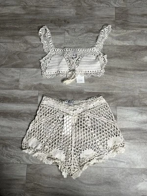 Torn by Ronny Kobo Toby Talla S Crochet Beige Algodón Conjunto Pantalones Cortos Tanque Conjunto Corto Foto 1 de 4