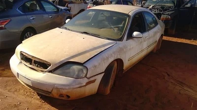 Radiador compatible con 96-07 TAURUS 189233 Foto 1 de 4