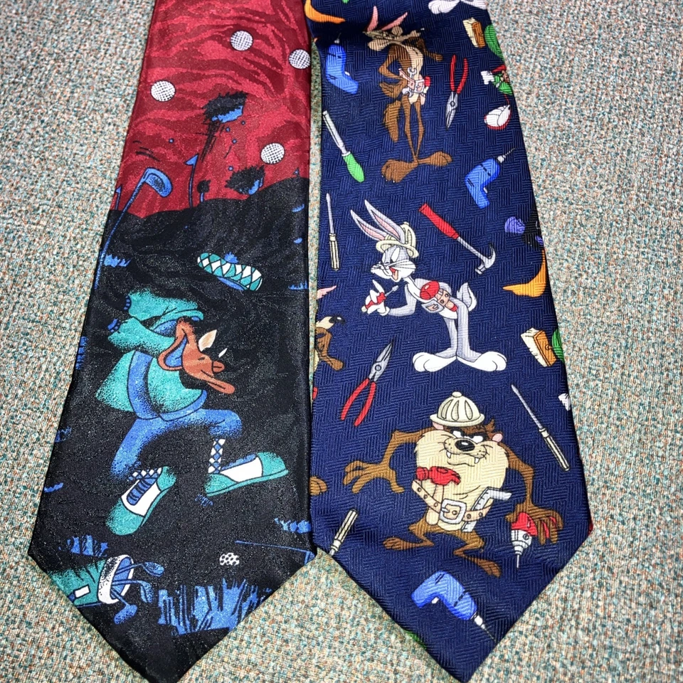 2 Corbatas de Cuello Looney Tunes Lucas Golf Bugs Bunny Taz Seda Warner Bros De Colección Foto 1 de 4