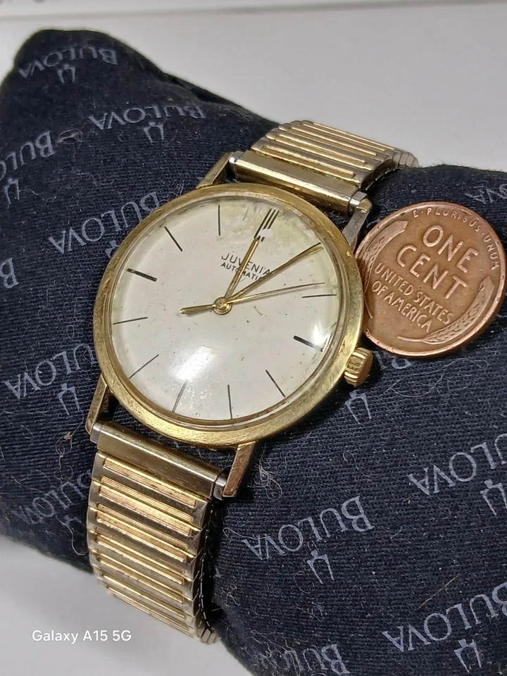 Reloj Hombre Juvenia Automático Bisel Oro Sólido Años 60 Funcionando Raro Hecho en Suiza Foto 1 de 4