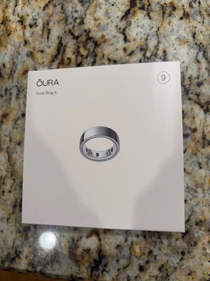 New Oura Ring Gen 4 - Silver Size 9 - NEW SEALED IN BOX - Free Shipping - Image 1 of 2