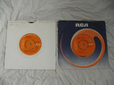 DAVID BOWIE JOHN I'M ONLY DANCING SAX VERSION + REBEL REBEL UK FOUR PRONG LABEL Foto 1 de 4