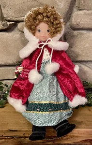Holiday Wishes Holly Hobbie Mattel Christmas Collectors Doll - Picture 1 of 9