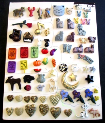 VTG Button Lot Various Sizes Cats Hearts Musical Notes Animals Flowers Gardening - Image 1 of 4