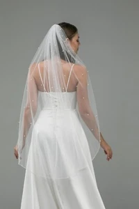 Wedding beaded veil with pearl fingertip for bride free ship - Picture 1 of 5