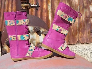 New Womens UGG Johnna Graffiti Sugar Plum US 7 UK 5.5 EU 38 Lace Up tall Boots - Picture 1 of 9
