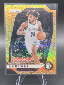2024-2025 Monopoly Cameron Thomas #52 Gold Millionaire Shimmer SP 266/500 Nets - Picture 1 of 2